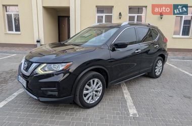 Позашляховик / Кросовер Nissan Rogue 2017 в Дніпрі