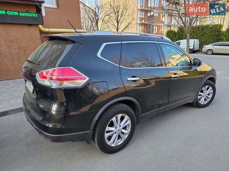 Позашляховик / Кросовер Nissan Rogue 2016 в Софіївській Борщагівці