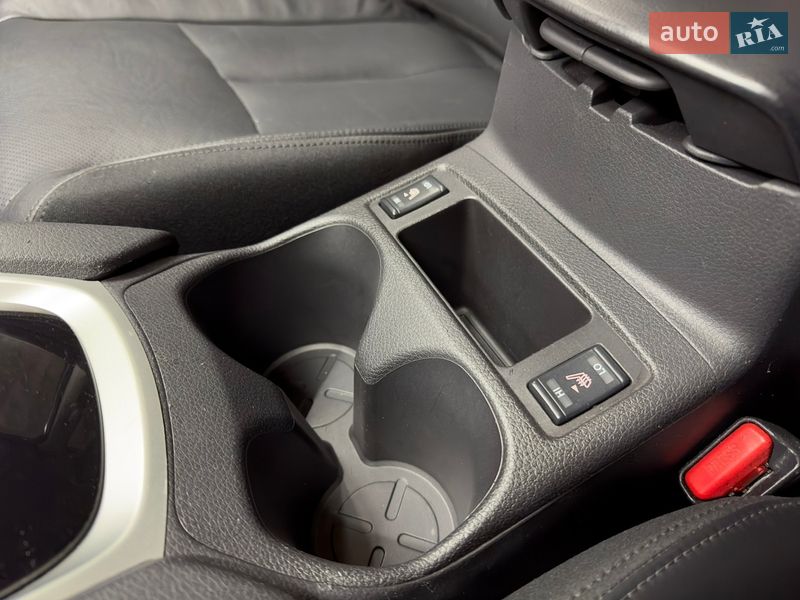 Позашляховик / Кросовер Nissan Rogue 2015 в Харкові