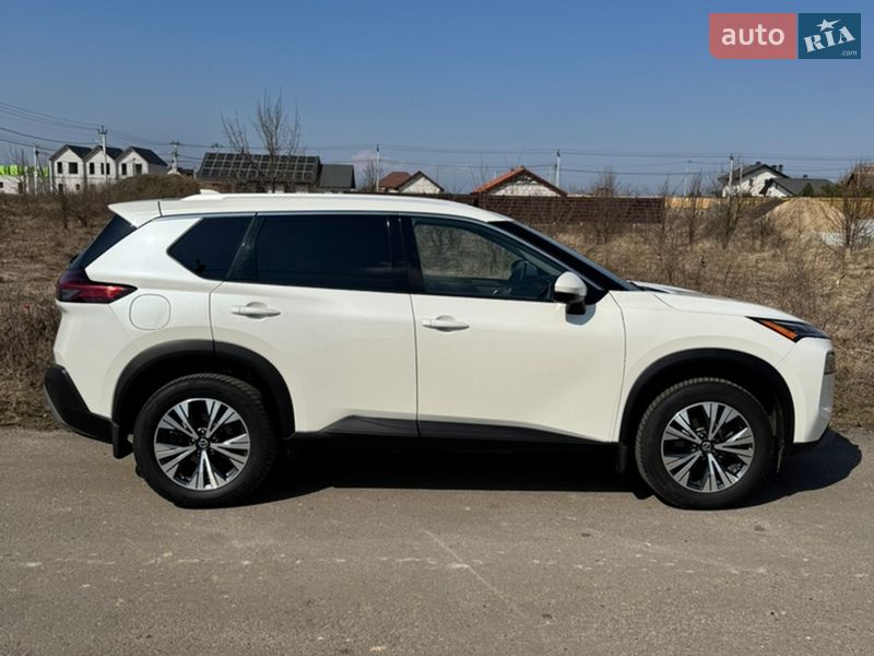 Позашляховик / Кросовер Nissan Rogue 2021 в Києві
