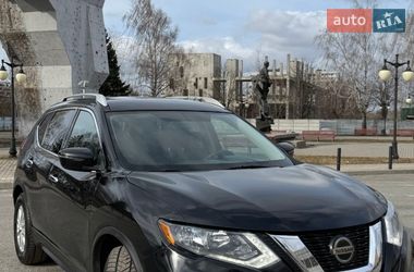Внедорожник / Кроссовер Nissan Rogue 2017 в Харькове