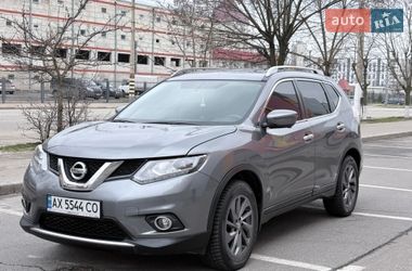 Внедорожник / Кроссовер Nissan Rogue 2015 в Харькове