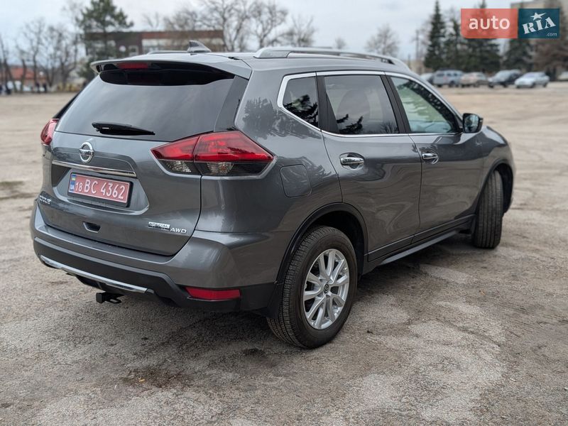 Внедорожник / Кроссовер Nissan Rogue 2019 в Новой Водолаге
