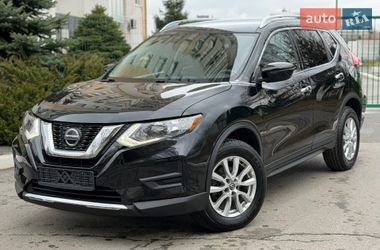 Позашляховик / Кросовер Nissan Rogue 2017 в Харкові