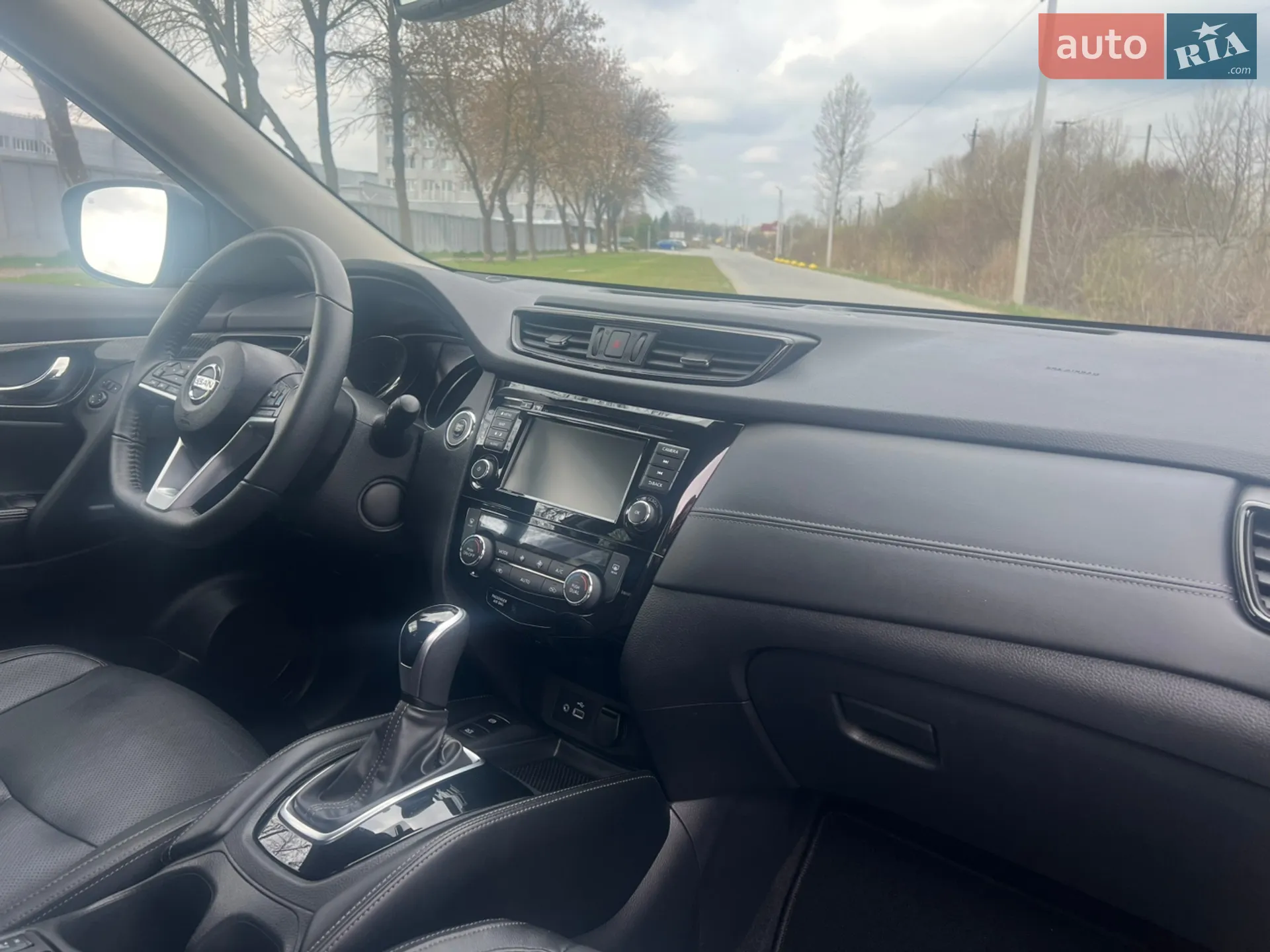 2019 Nissan Rogue - мініатюра 38