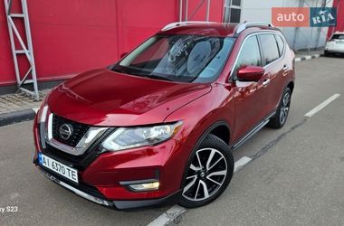 Позашляховик / Кросовер Nissan Rogue 2020 в Києві