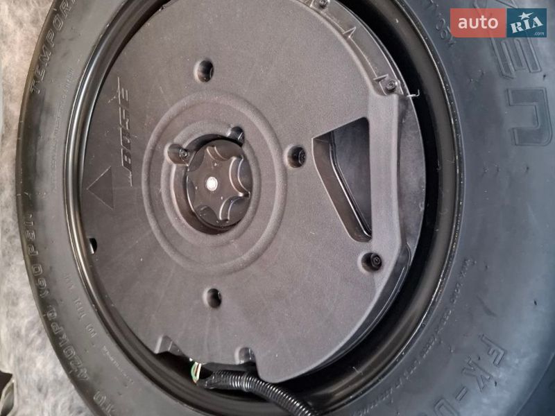 Внедорожник / Кроссовер Nissan Rogue 2023 в Киеве