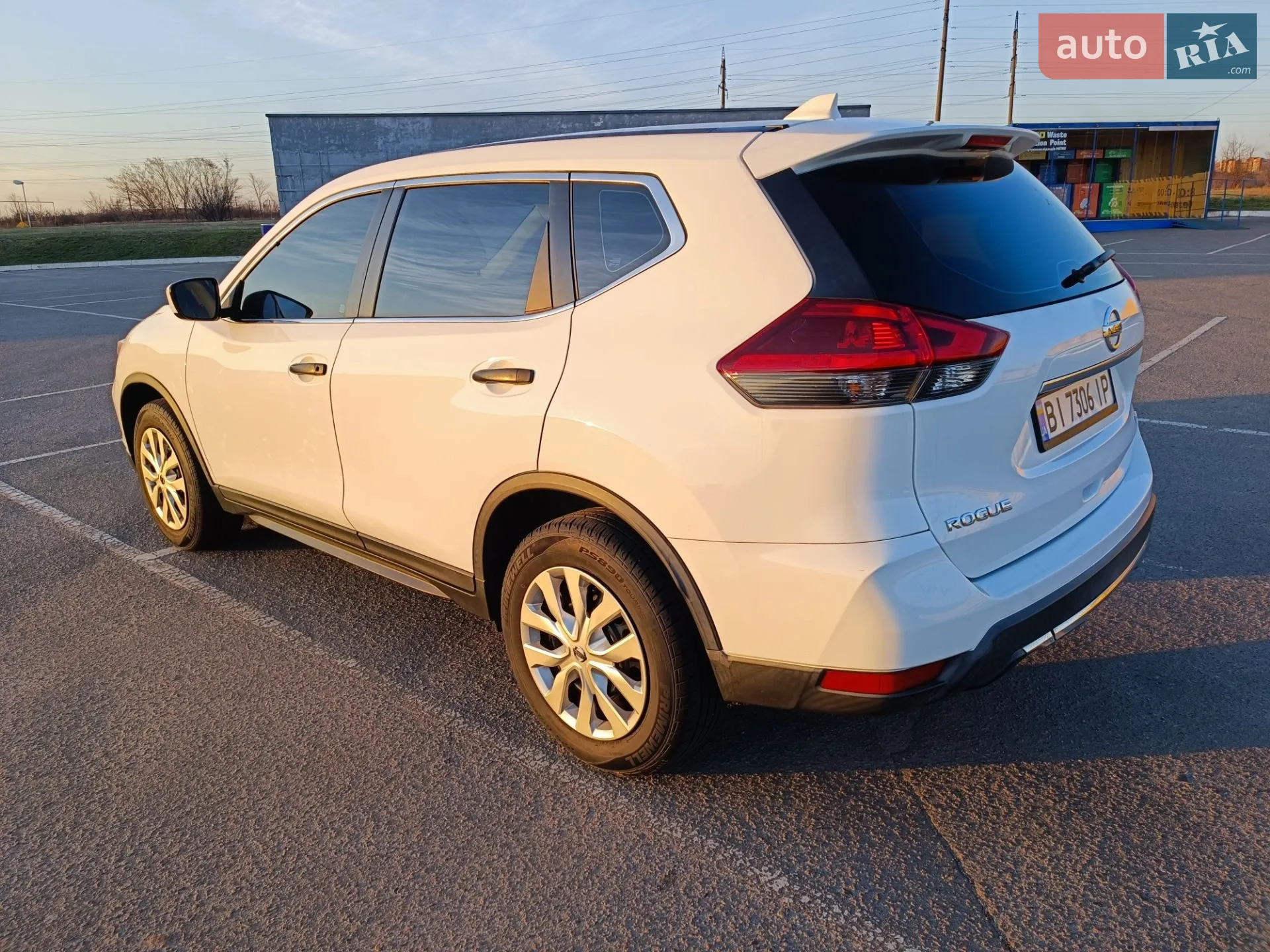 2018 Nissan Rogue - мініатюра 9
