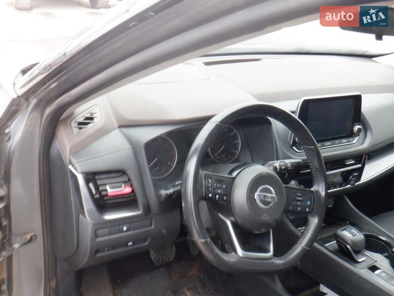 Внедорожник / Кроссовер Nissan Rogue 2021 в Киеве