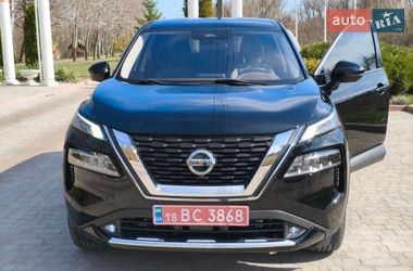 Внедорожник / Кроссовер Nissan Rogue 2021 в Миргороде