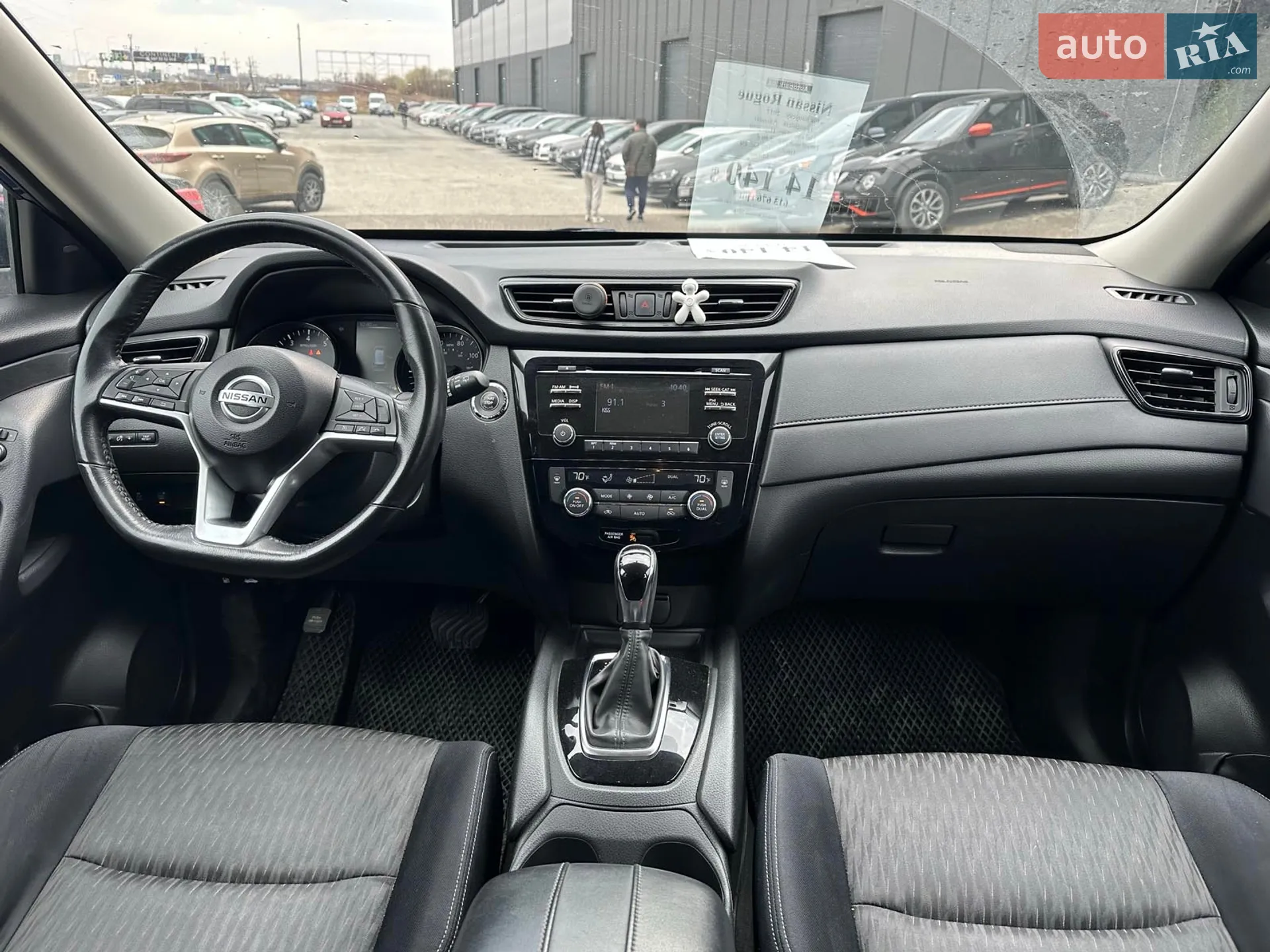 2017 Nissan Rogue - мініатюра 13