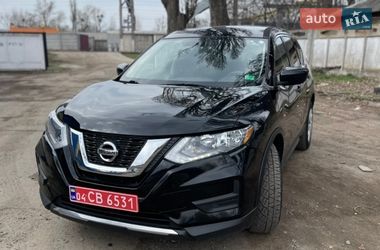 Внедорожник / Кроссовер Nissan Rogue 2017 в Киеве