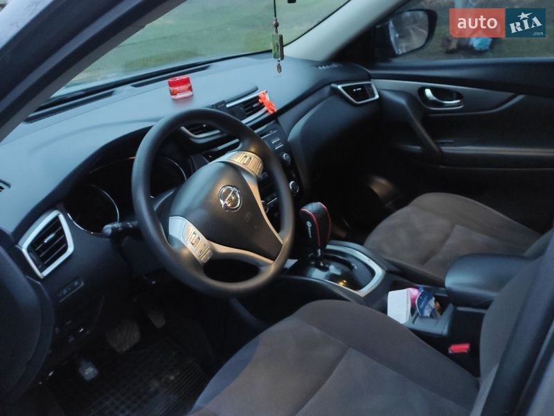 Внедорожник / Кроссовер Nissan Rogue 2016 в Лохвице фото 5 Внедорожник / Кроссовер Nissan Rogue 2016 в Лохвице