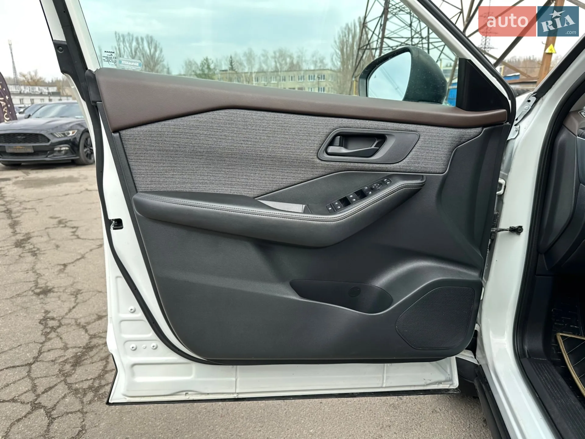 2021 Nissan Rogue - мініатюра 15