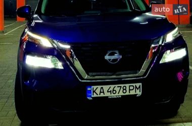 Внедорожник / Кроссовер Nissan Rogue 2023 в Киеве