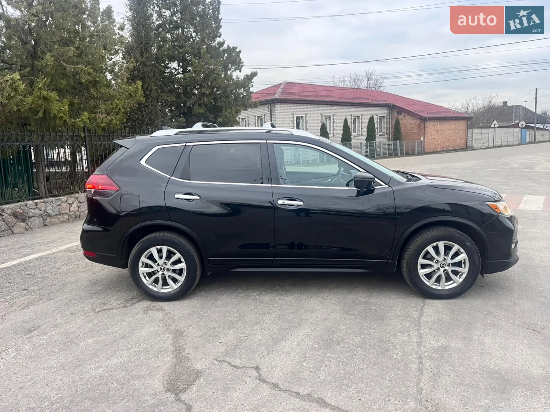 2017 Nissan Rogue - мініатюра 4