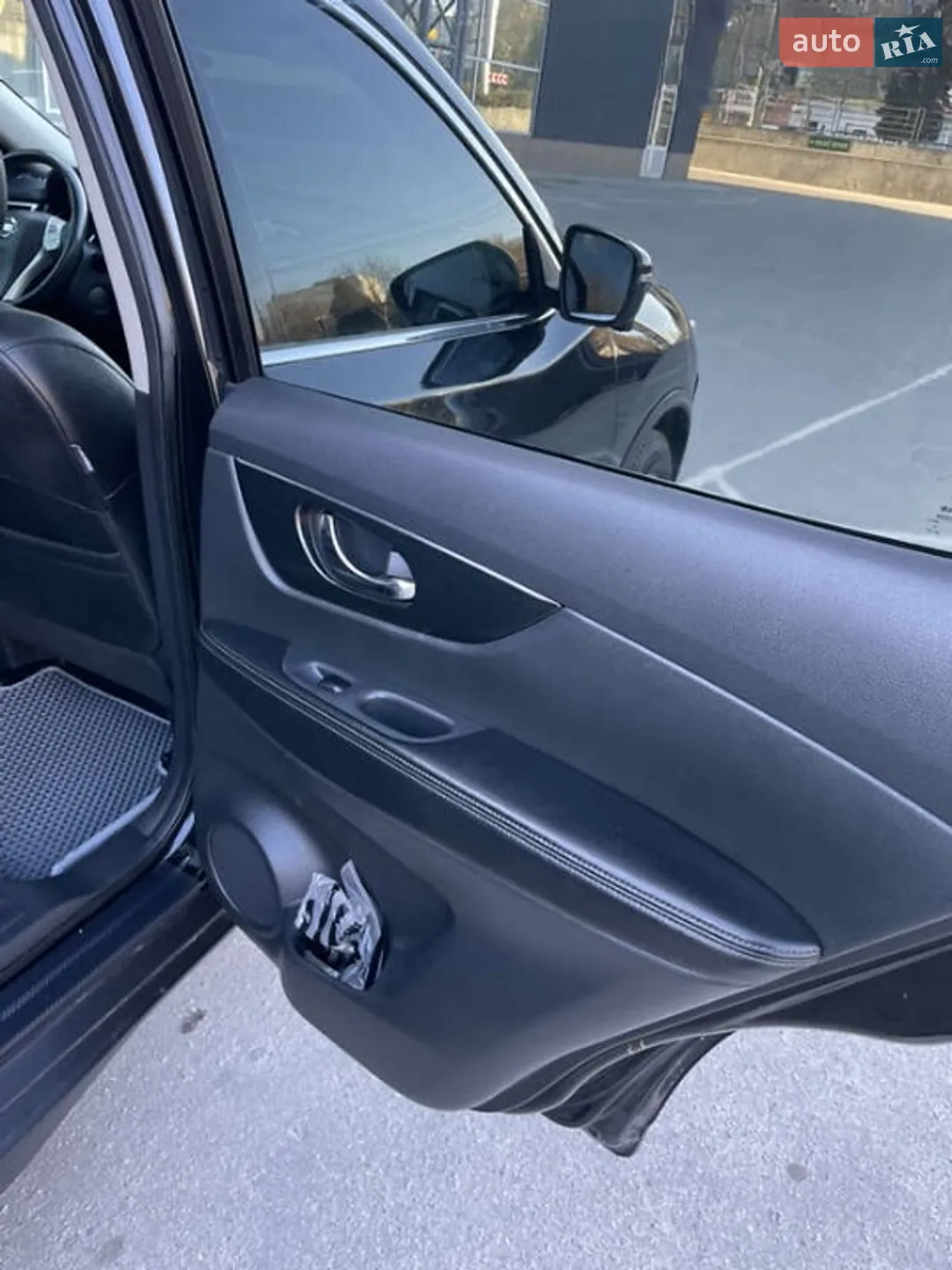 2016 Nissan Rogue - мініатюра 15