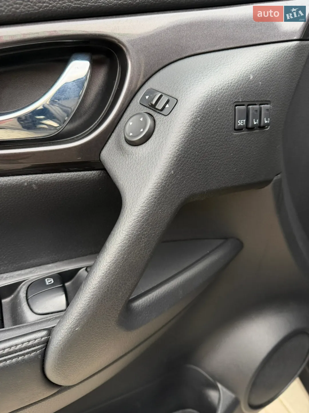 2018 Nissan Rogue - мініатюра 35