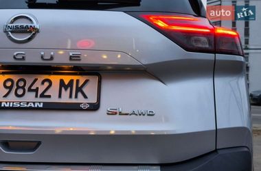 Внедорожник / Кроссовер Nissan Rogue 2021 в Киеве