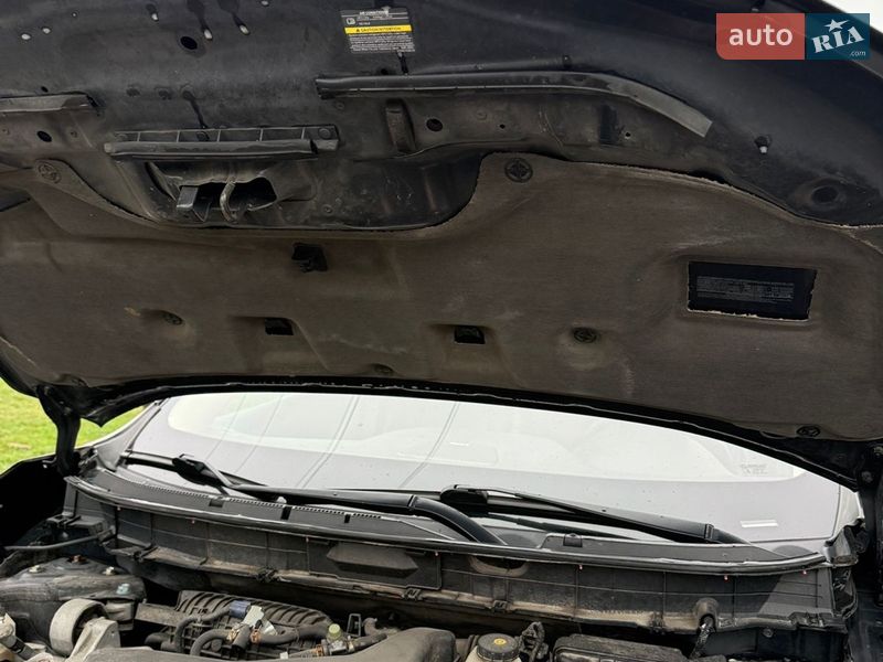 Внедорожник / Кроссовер Nissan Rogue 2017 в Виннице