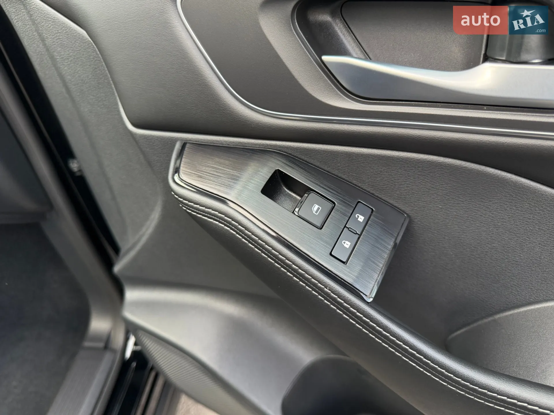 2021 Nissan Rogue - мініатюра 37