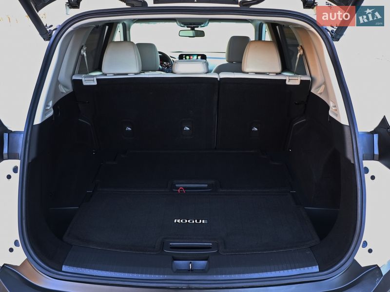 Внедорожник / Кроссовер Nissan Rogue 2021 в Кременчуге