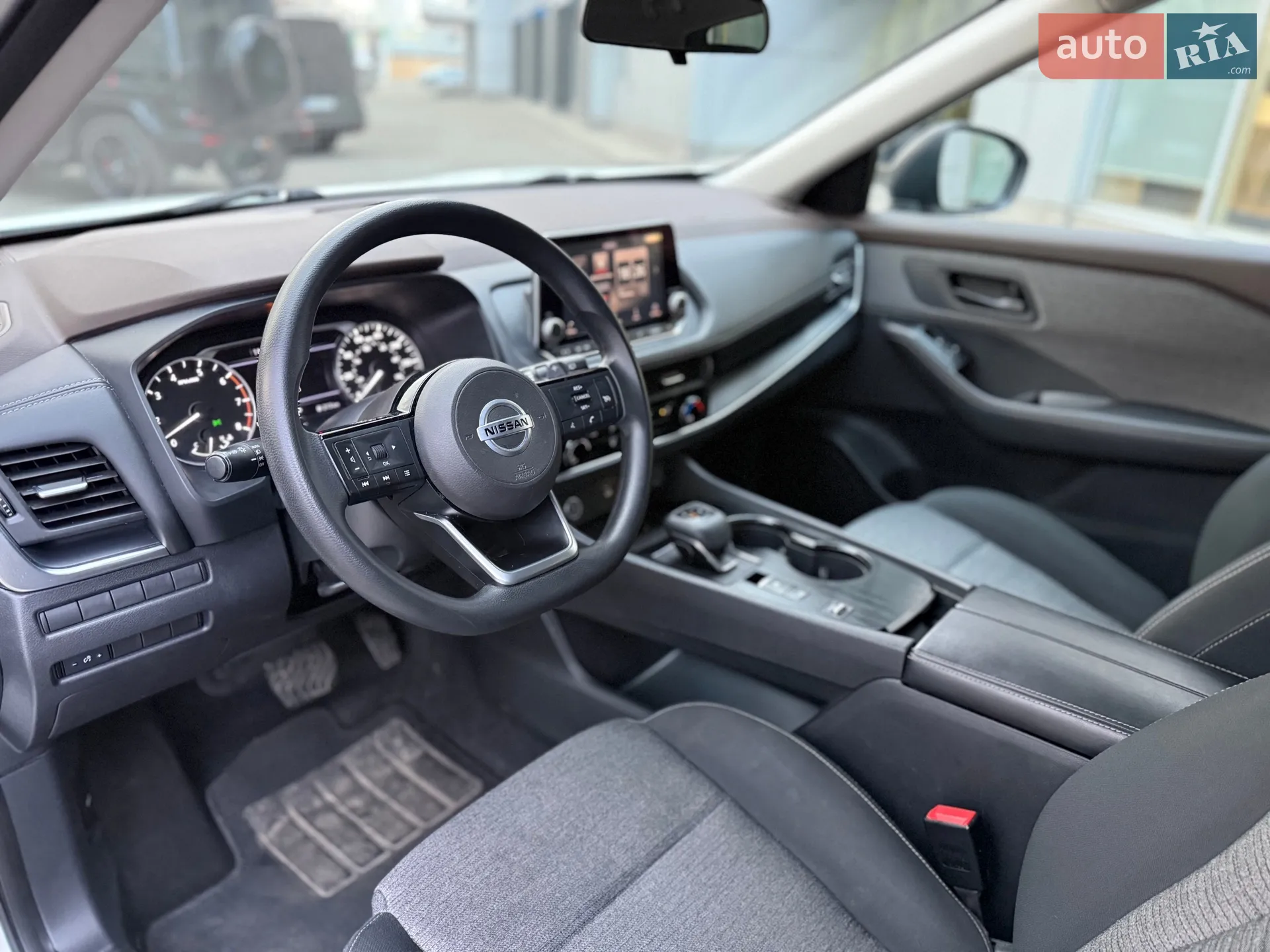 2021 Nissan Rogue - мініатюра 13