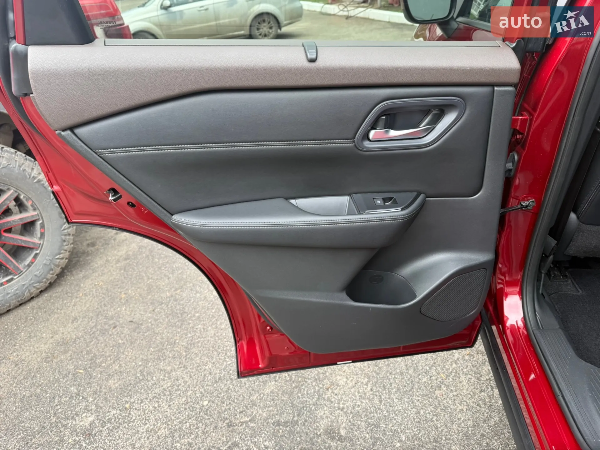 2023 Nissan Rogue - мініатюра 13