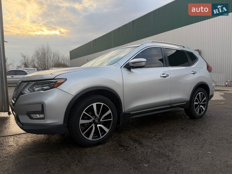 Nissan Rogue 2020