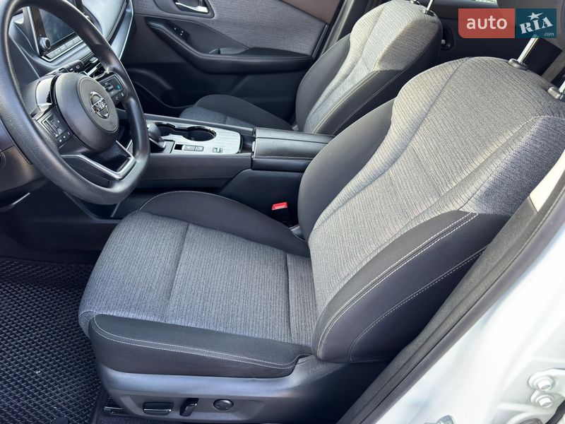 Позашляховик / Кросовер Nissan Rogue 2021 в Полтаві