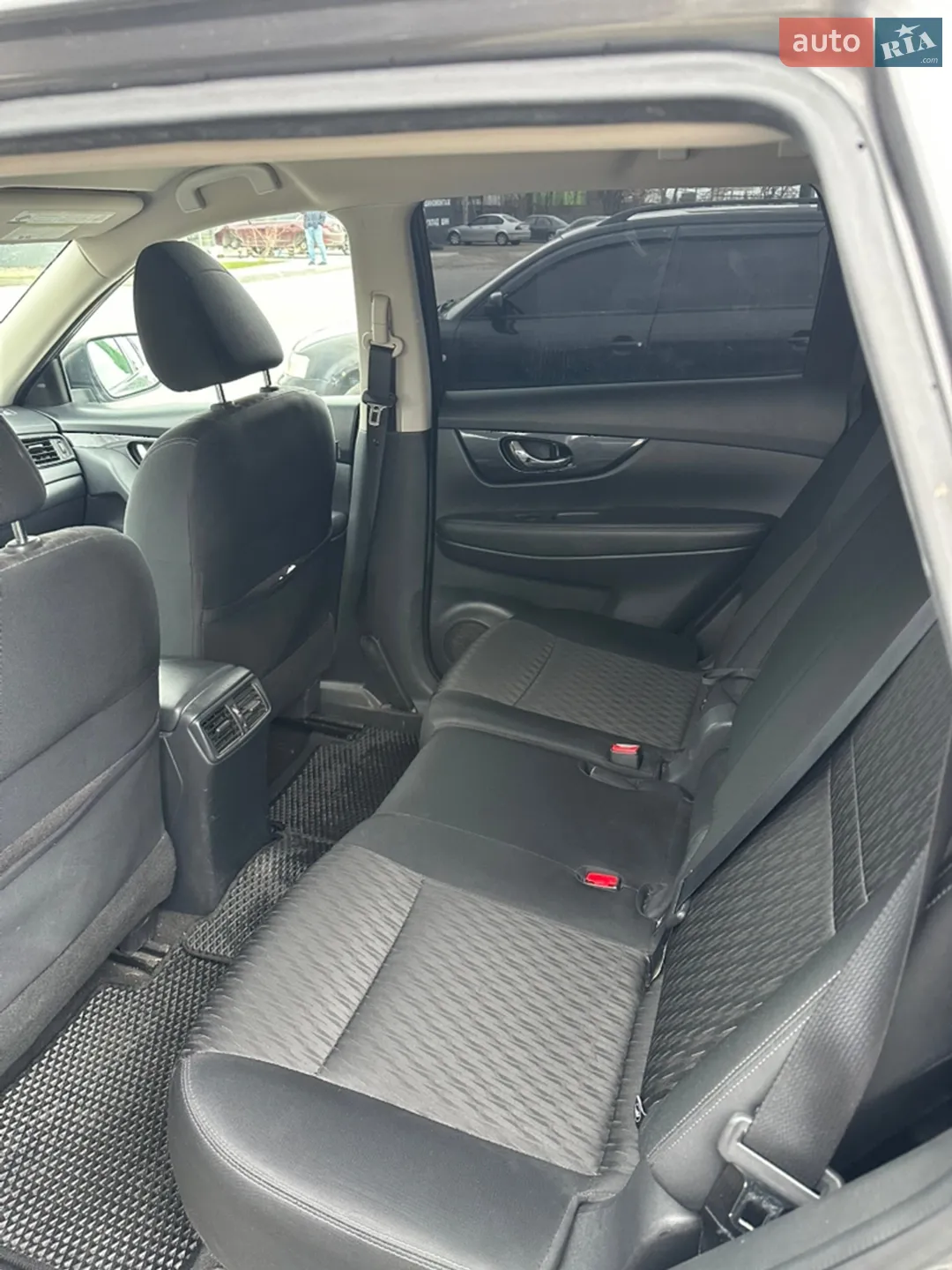 2017 Nissan Rogue - мініатюра 15