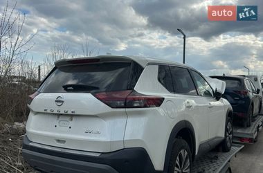 Позашляховик / Кросовер Nissan Rogue 2021 в Рівному