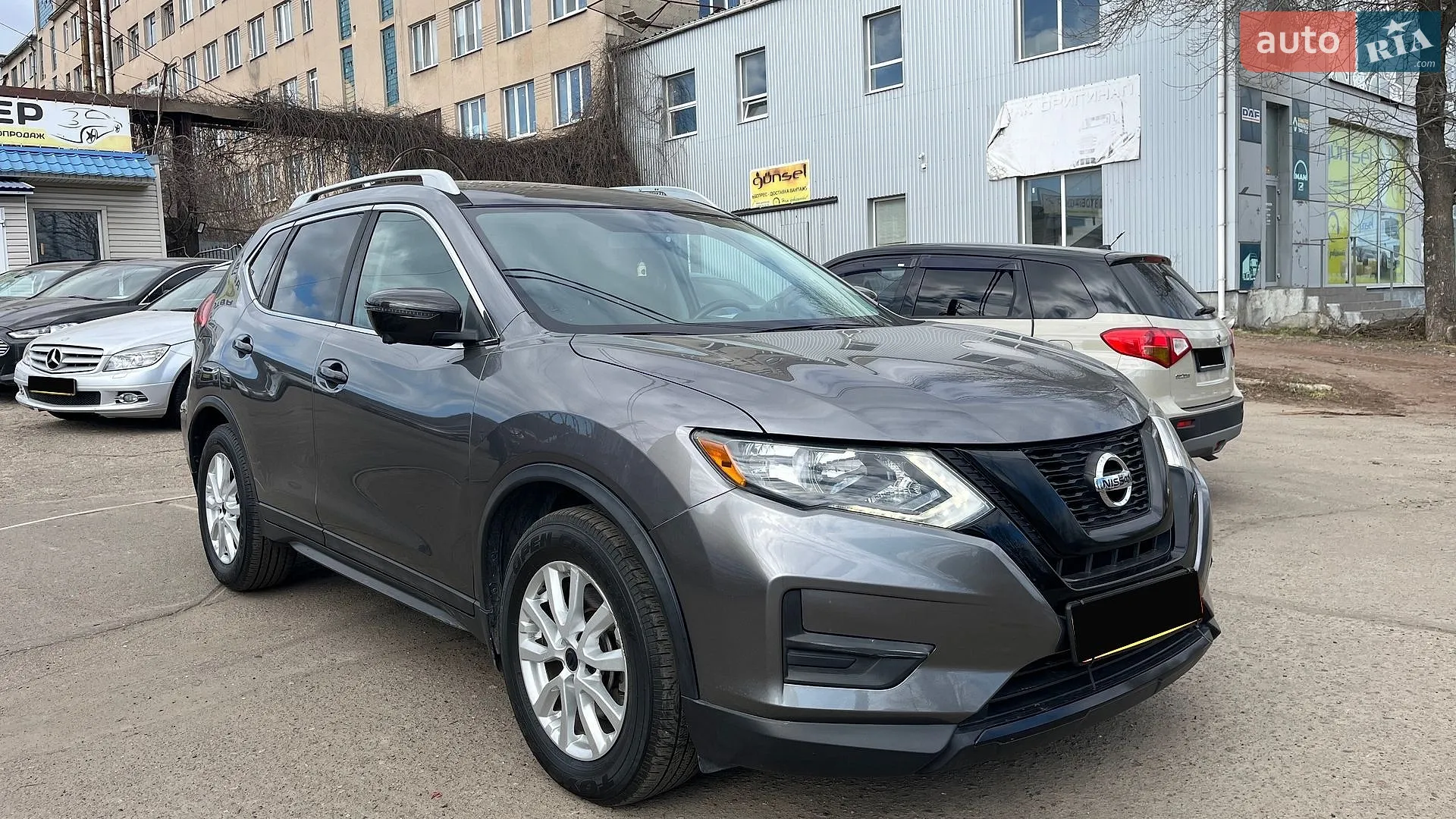 2017 Nissan Rogue - мініатюра 3