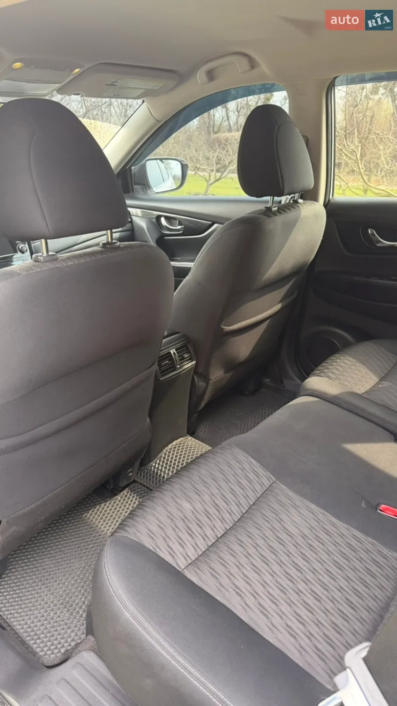 2018 Nissan Rogue - мініатюра 8