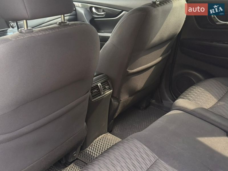 Внедорожник / Кроссовер Nissan Rogue 2018 в Яготине фото 8 Внедорожник / Кроссовер Nissan Rogue 2018 в Яготине