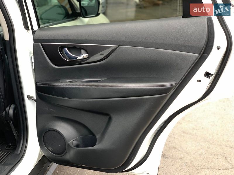 Позашляховик / Кросовер Nissan Rogue 2018 в Вінниці