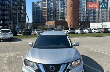 Позашляховик / Кросовер Nissan Rogue 2018 в Житомирі