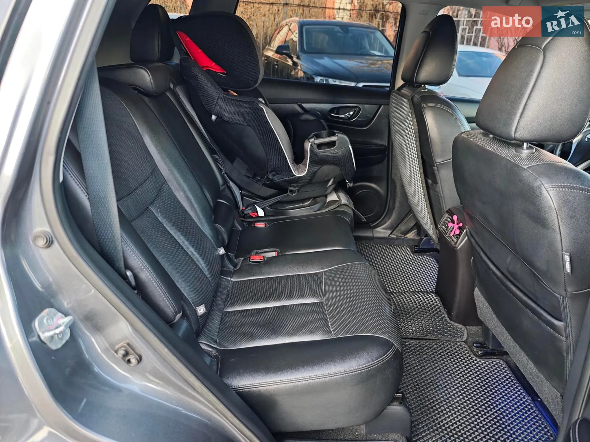 2015 Nissan Rogue - мініатюра 13