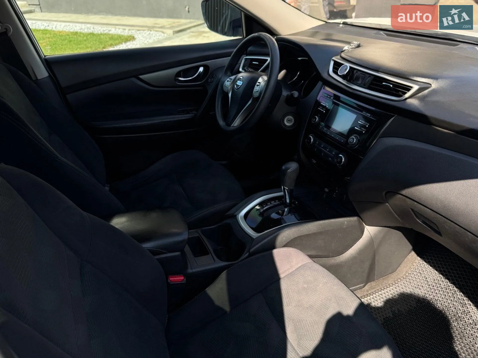 2016 Nissan Rogue - мініатюра 11