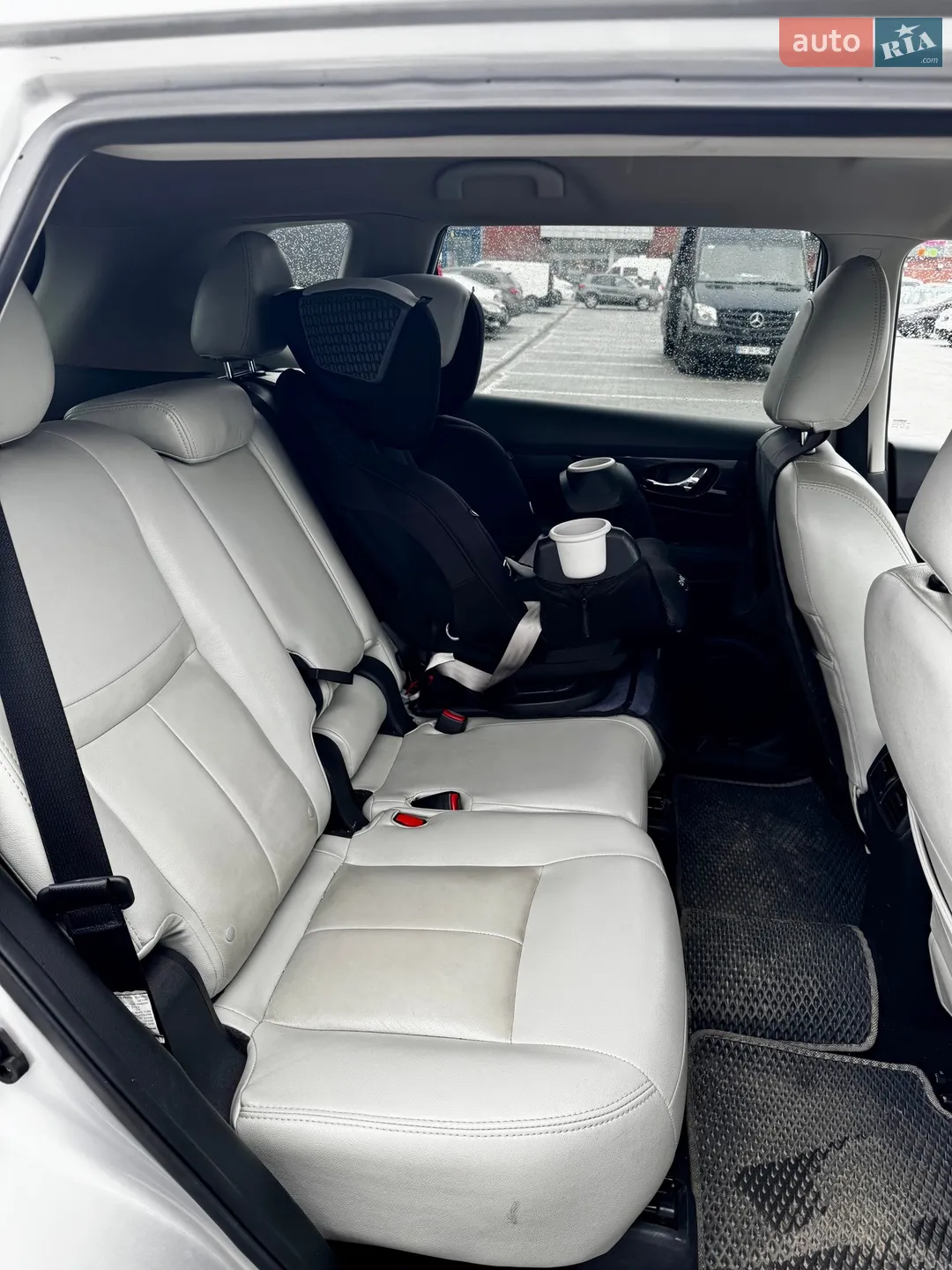 2018 Nissan Rogue - мініатюра 13