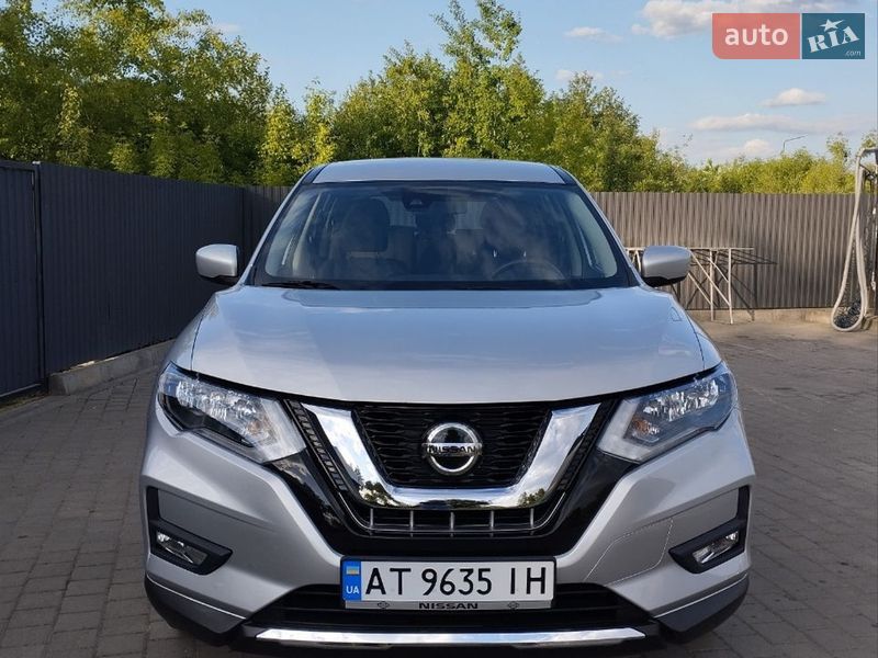 Внедорожник / Кроссовер Nissan Rogue 2020 в Ивано-Франковске