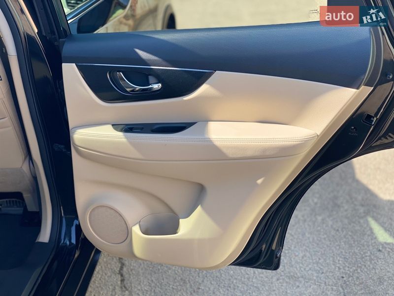 Внедорожник / Кроссовер Nissan Rogue 2016 в Житомире фото 43 Внедорожник / Кроссовер Nissan Rogue 2016 в Житомире