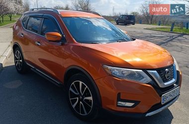Внедорожник / Кроссовер Nissan Rogue 2018 в Южноукраинске