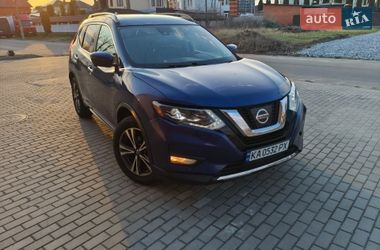 Внедорожник / Кроссовер Nissan Rogue 2016 в Белой Церкви