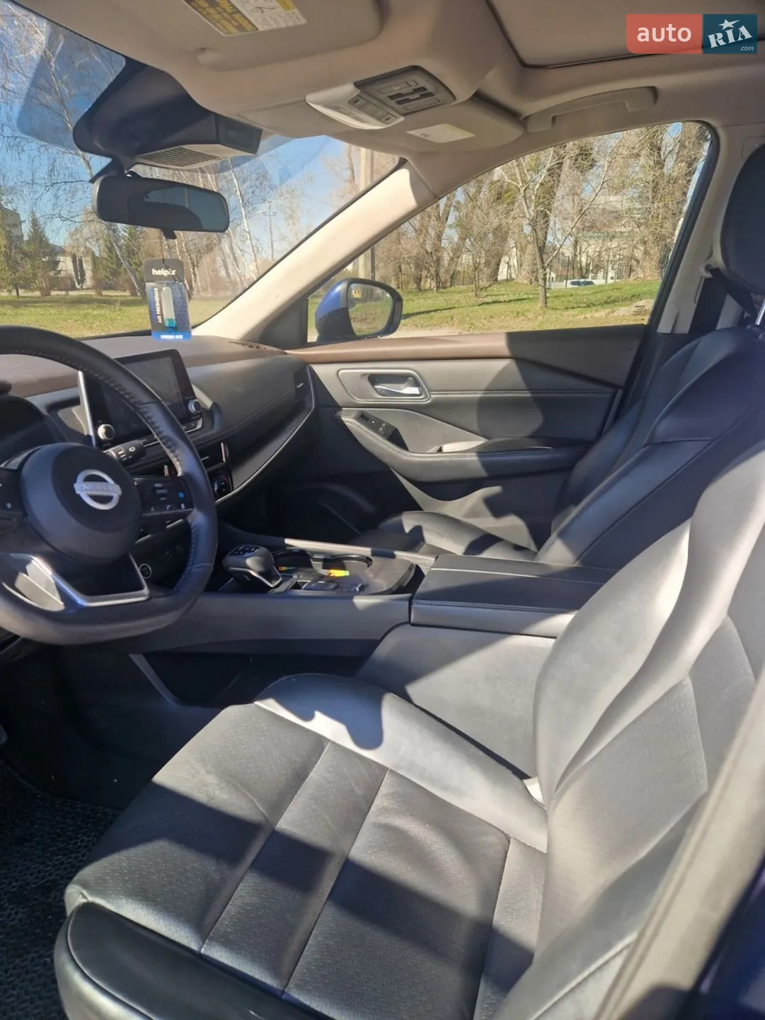 2020 Nissan Rogue - мініатюра 3