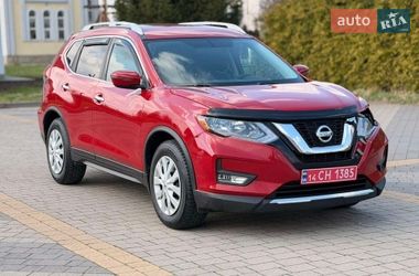 Позашляховик / Кросовер Nissan Rogue 2017 в Львові