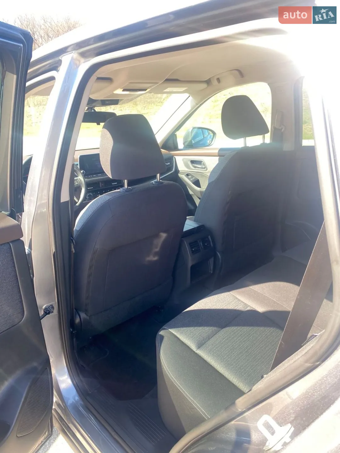2021 Nissan Rogue - мініатюра 10