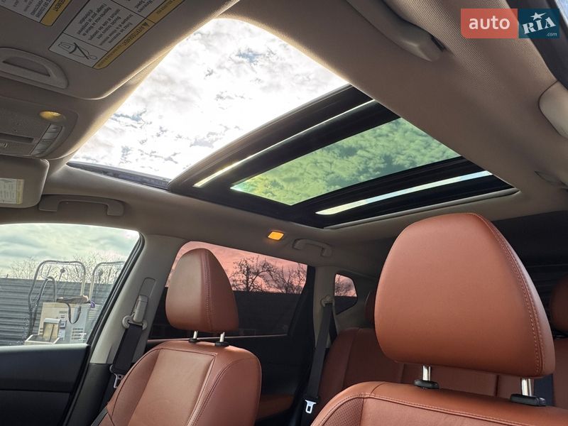 Позашляховик / Кросовер Nissan Rogue 2017 в Івано-Франківську