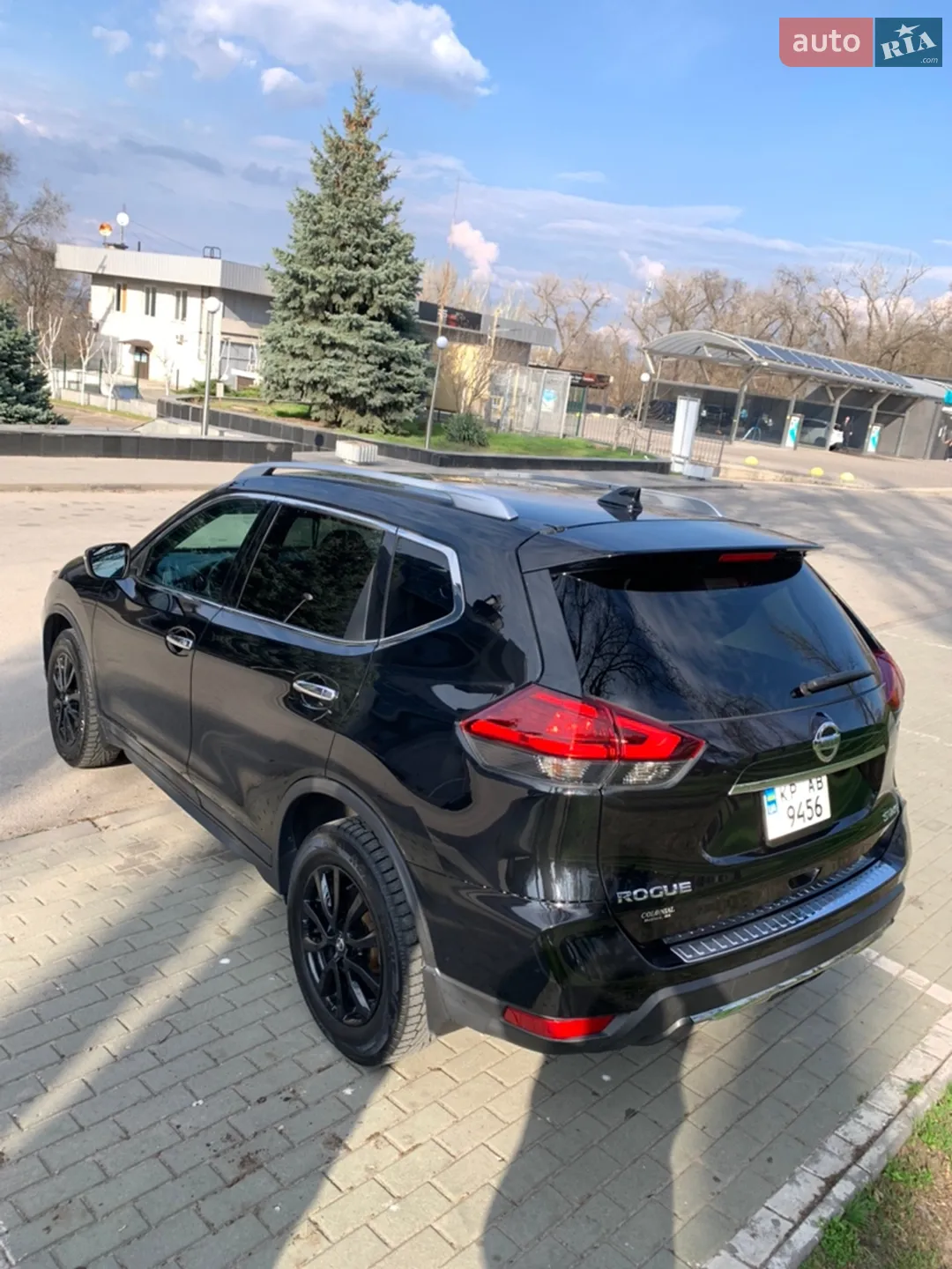 2017 Nissan Rogue - мініатюра 32
