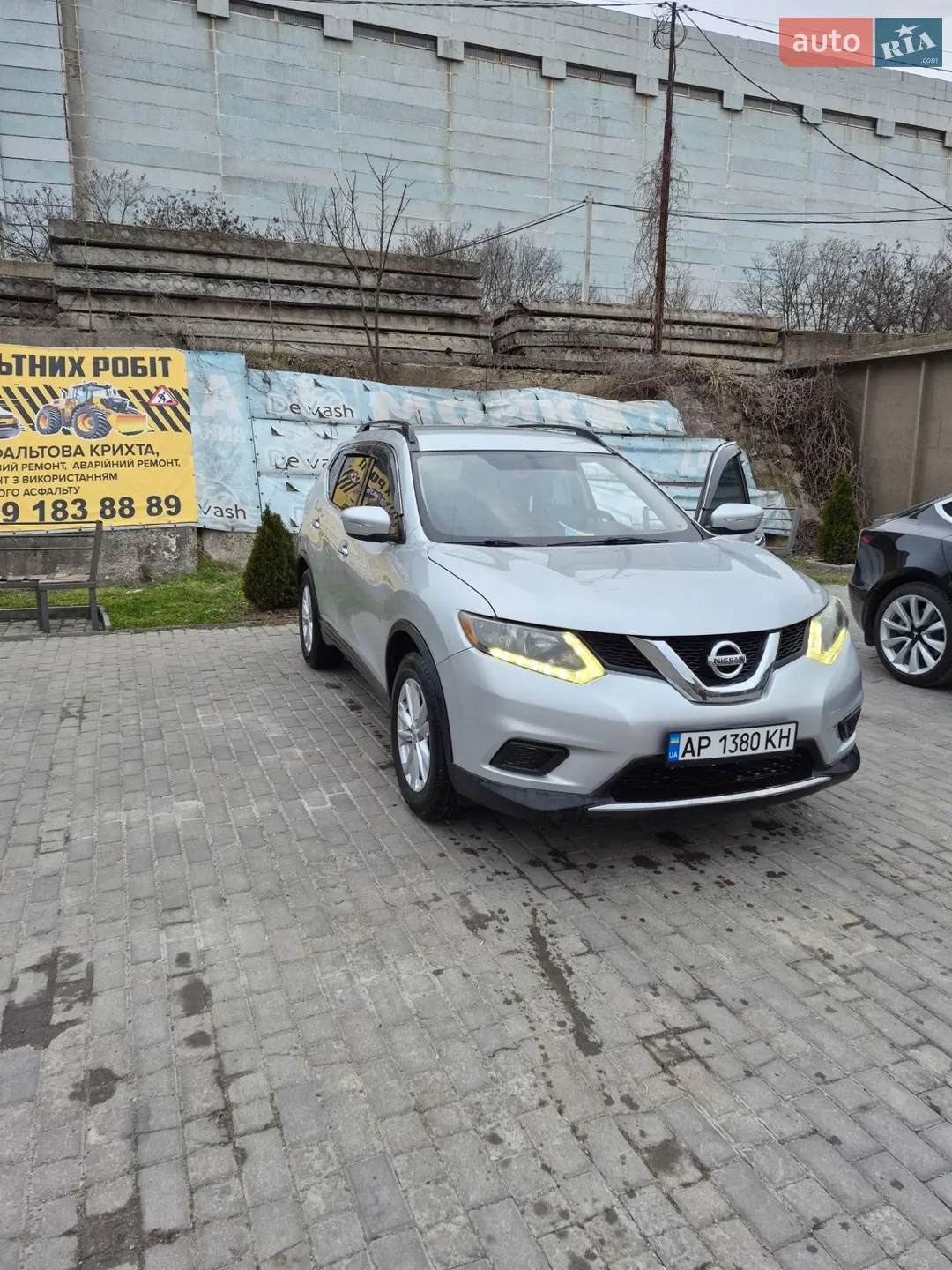 2014 Nissan Rogue - мініатюра 2